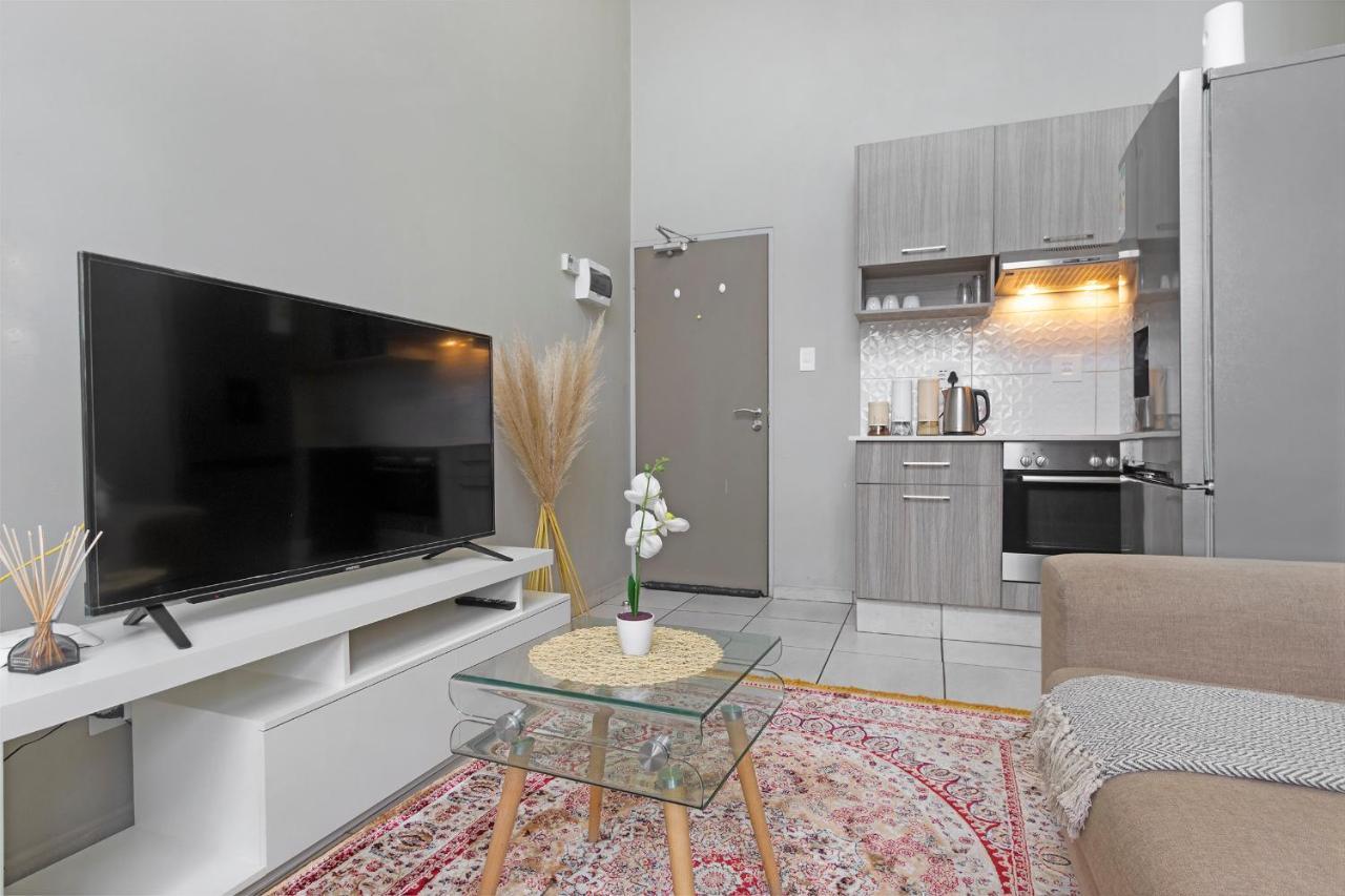 יוהנסבורג Urban Oasis Apartments At The Bolton מראה חיצוני תמונה