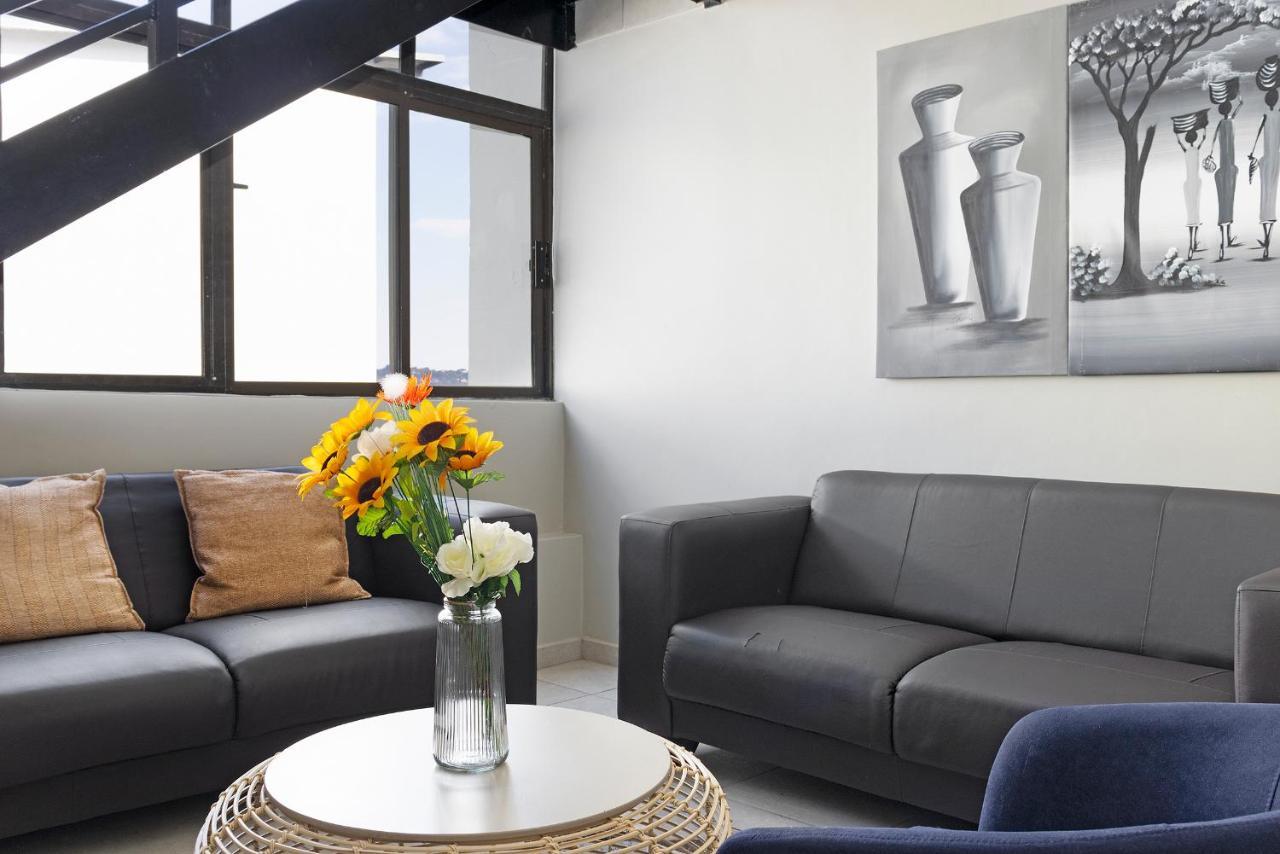 יוהנסבורג Urban Oasis Apartments At The Bolton מראה חיצוני תמונה