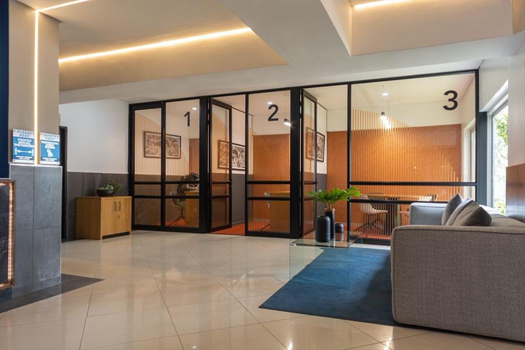 יוהנסבורג Urban Oasis Apartments At The Bolton מראה חיצוני תמונה